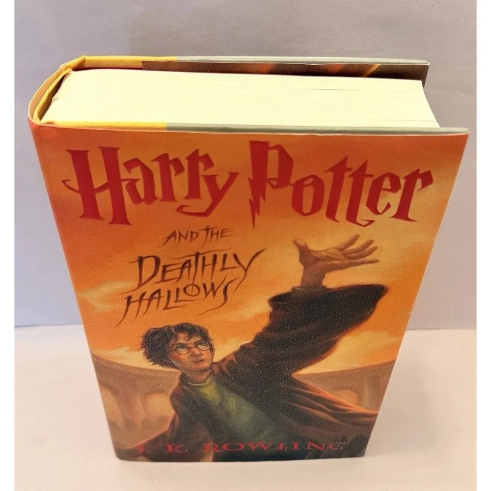 Harry Potter And the Deathly Hallows First Edition July 2007 Book HC DJ Vintage